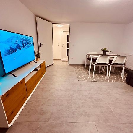 Gemuetliche Wohnung In Leverkusen Esterno foto